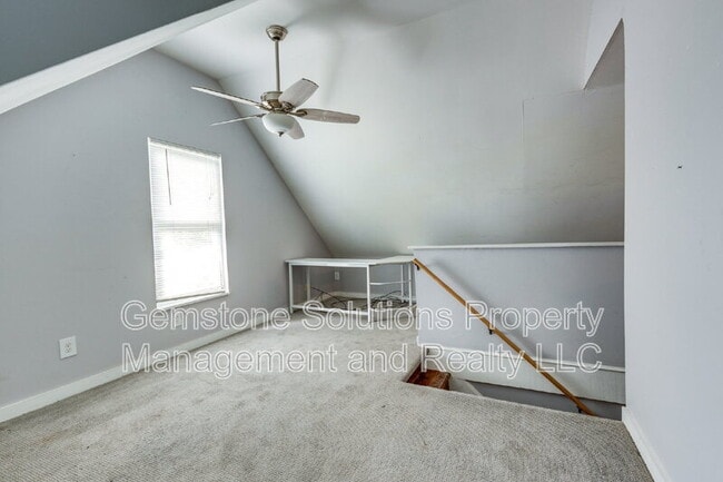 Building Photo - 2930 Primrose Cir