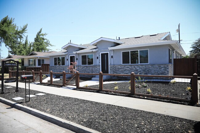 Building Photo - 5746 Cahalan Ave