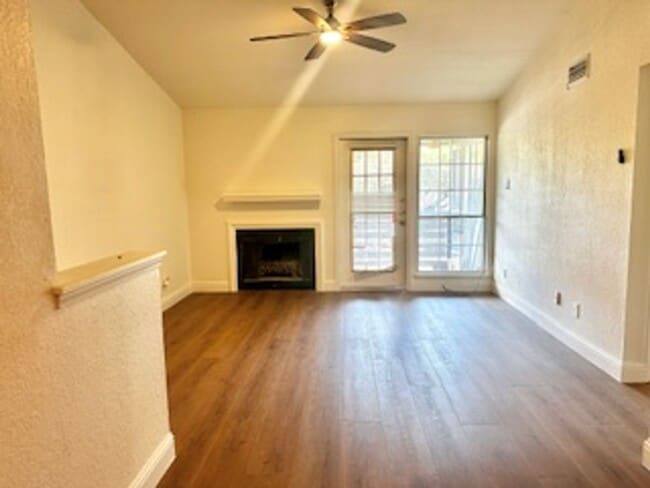 Building Photo - Renovated 2025 just steps away from community pool