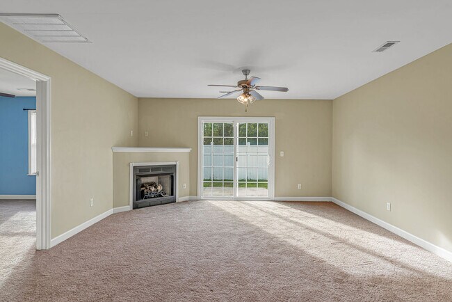 Building Photo - 188 Pine Hollow Rd