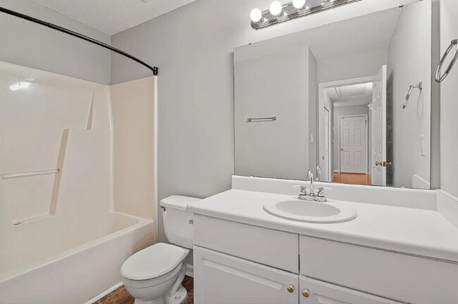 Building Photo - Build Equity While Leasing - Lease and Own...