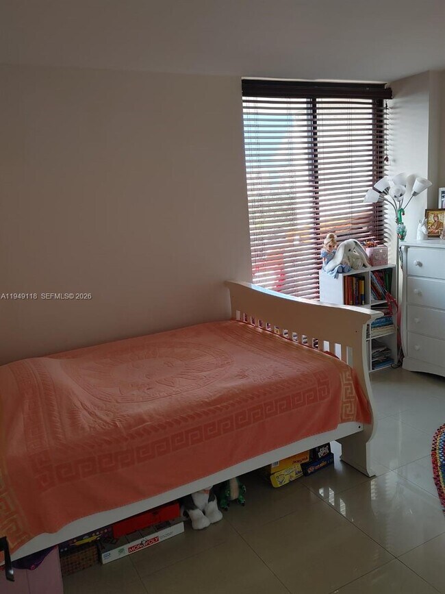 Building Photo - 3300 NE 191st St