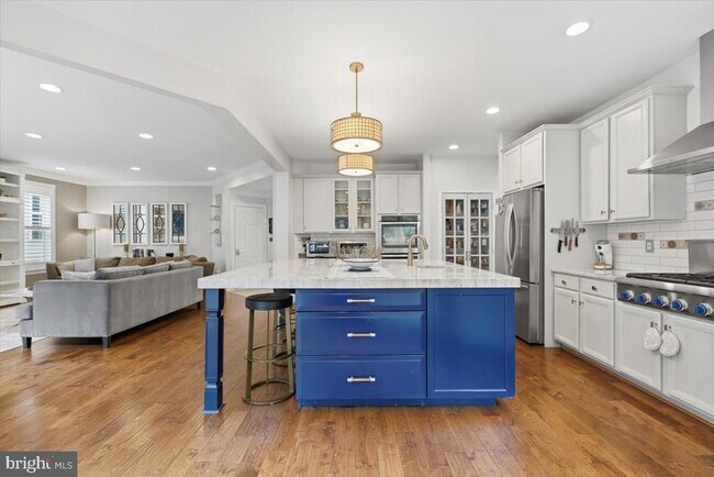 Building Photo - 47791 Macgill Ct