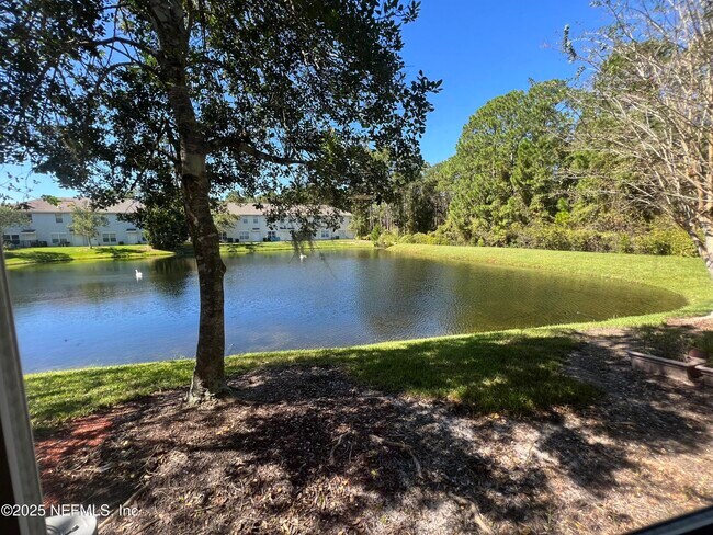 Building Photo - 621 Southbranch Dr