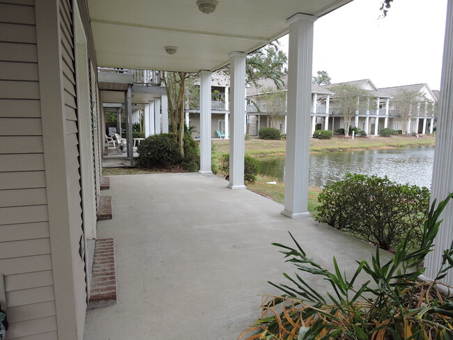 Building Photo - Great 3BR/2BA Condo in Arlington Plantatio...