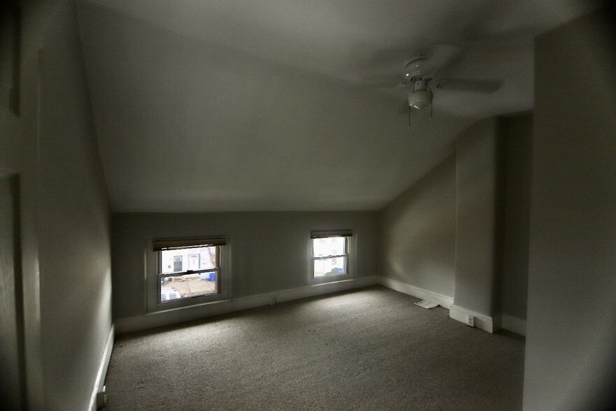 4th Bedroom - 309 E 6th Ave