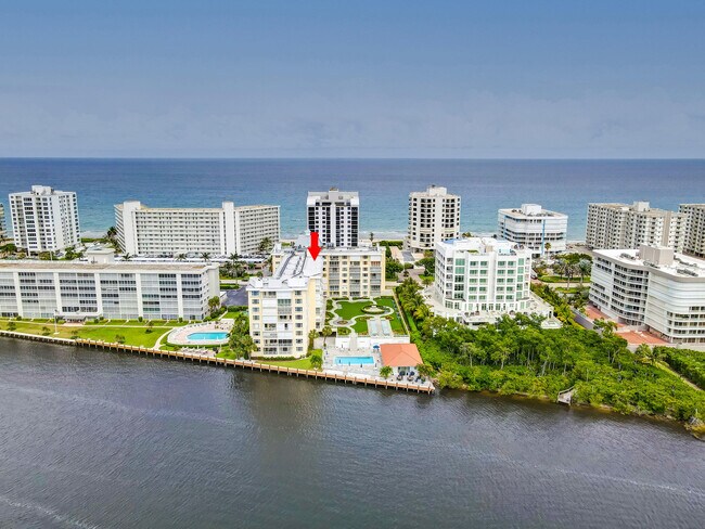 Building Photo - 3114 S Ocean Blvd