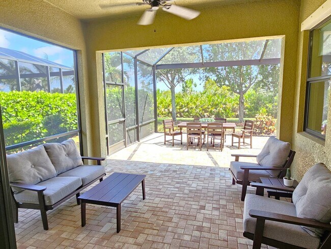 Building Photo - 10361 Crooked Crk Dr