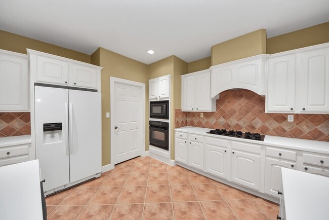 Building Photo - 12702 Silver Rod Ln