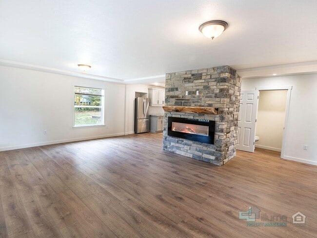 Building Photo - LABOR DAY SPECIAL! $99 MOVE-IN SPECIAL