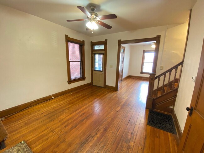 Building Photo - Price Ave 49-51 NCR