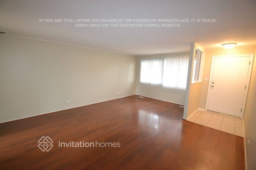 Building Photo - 433 Janine Ln