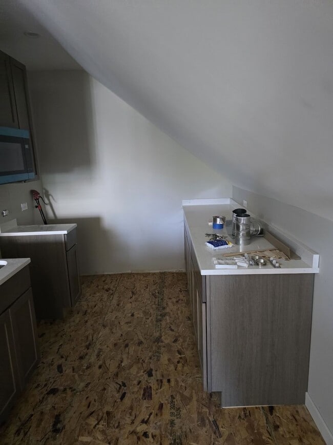 Building Photo - BE THE FIRST PERSON TO SIT ON THE TOILET! BRAND NEW 1BED/1BATH IN LOGAN SQUARE/BUCKTOWN