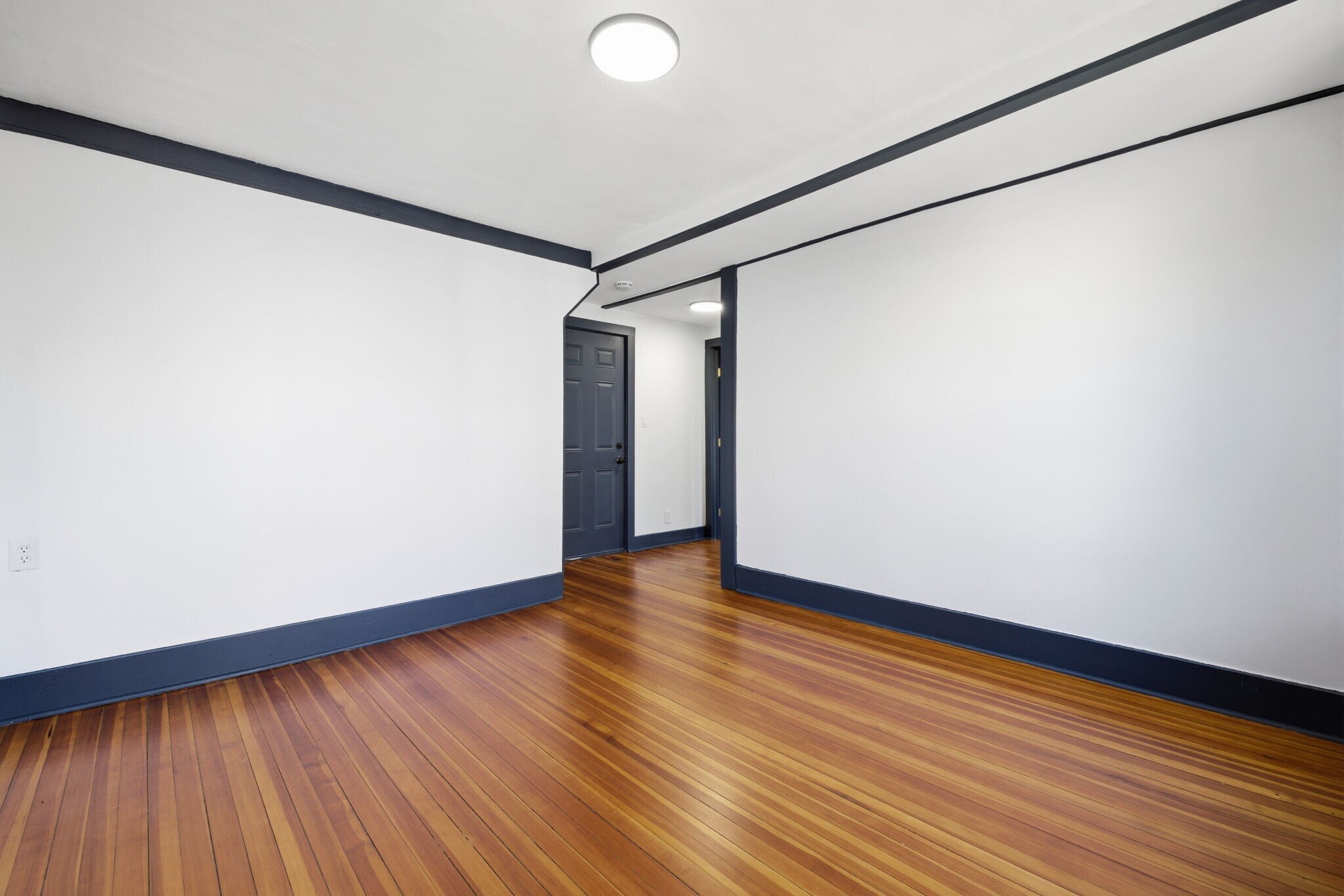Building Photo - 883 Worthington Rdg