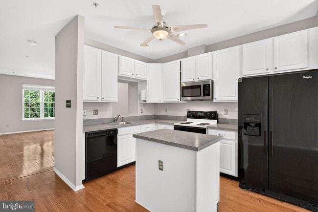 Building Photo - 6311 Wind Rider Way