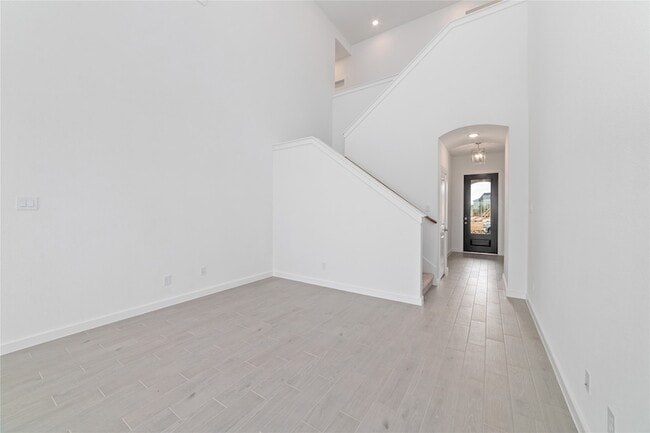 Building Photo - 6559 Scarlet Pond Ln