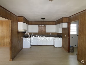 Building Photo - Beautiful Single Family Home