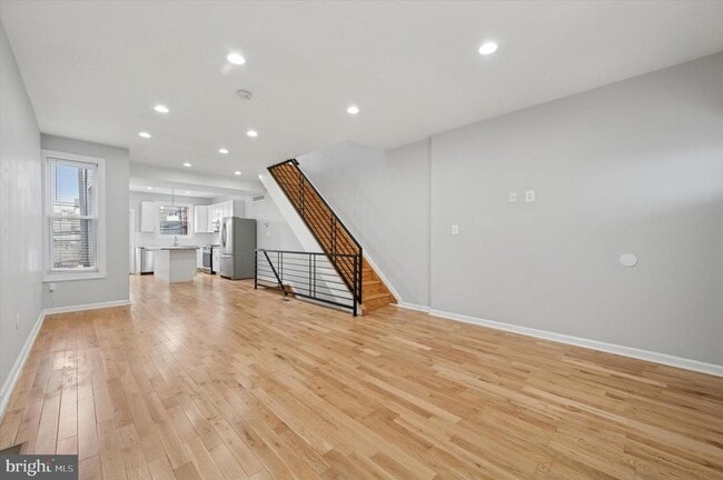 Primary Photo - 3024 Redner St