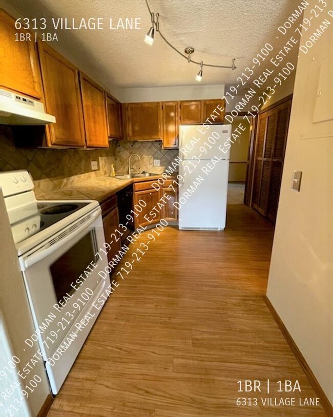 Building Photo - $500 OFF the first month of rent! Main Lev...