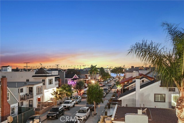 Building Photo - 201 Opal Ave