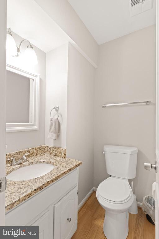 Building Photo - 8573 Tyrolean Way