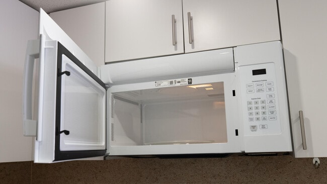 Building Photo - 400 SW 134th Way