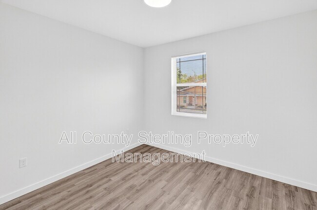 Building Photo - 1611 NW 29 Rd