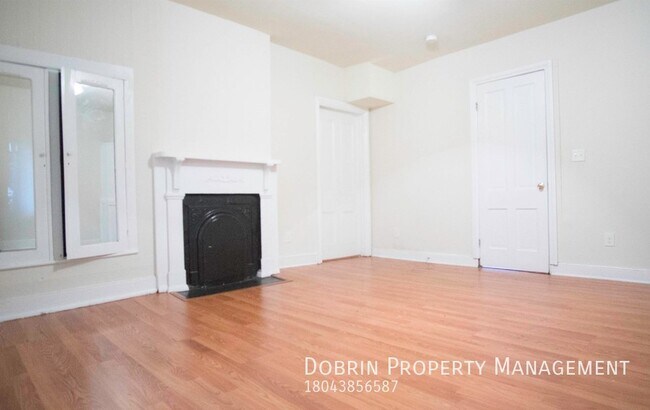 Building Photo - 810 W Clay St