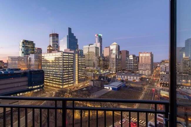 Building Photo - 500 E Grant St