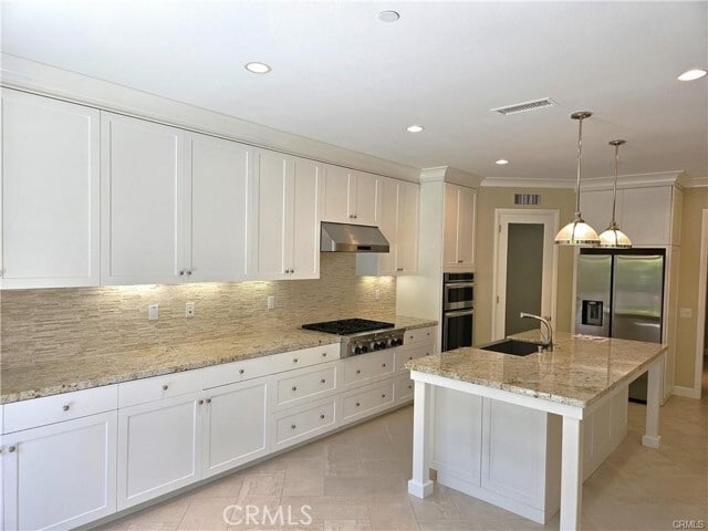 Building Photo - 63 Rustic Charm