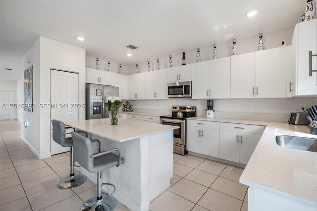 Building Photo - 21189 SW 127th Ave