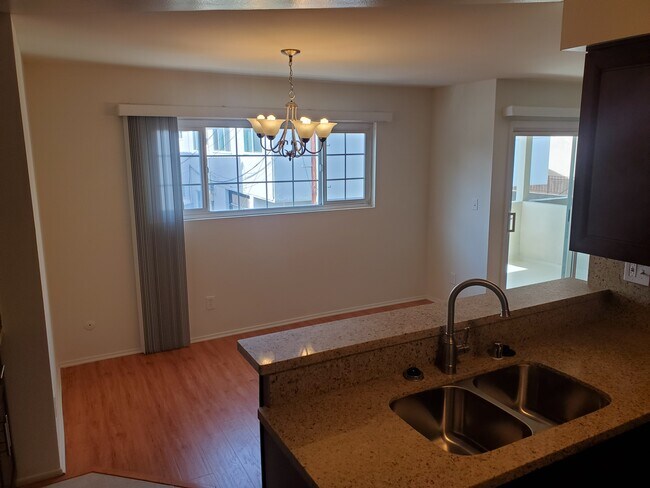 Building Photo - 1111 S Corning St