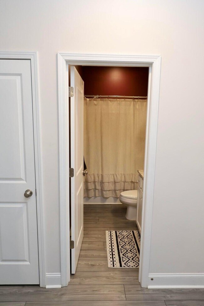 Building Photo - 835 Curlew Cir