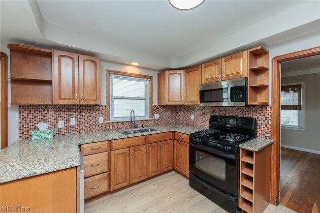 Building Photo - 4441 Baintree Rd