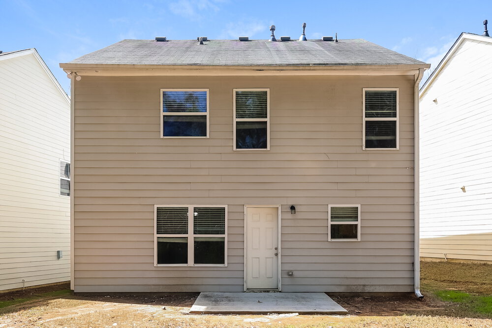 Building Photo - 9422 Lakeview Rd