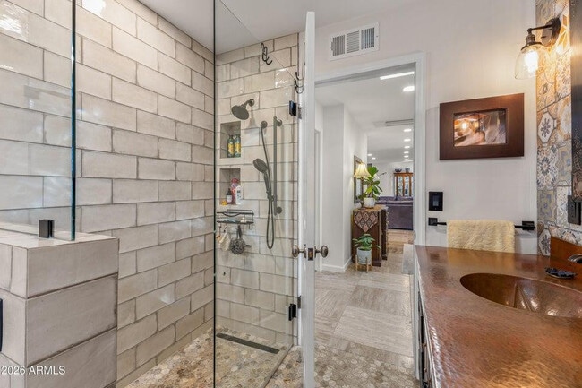 Building Photo - 8620 E San Marcos Dr