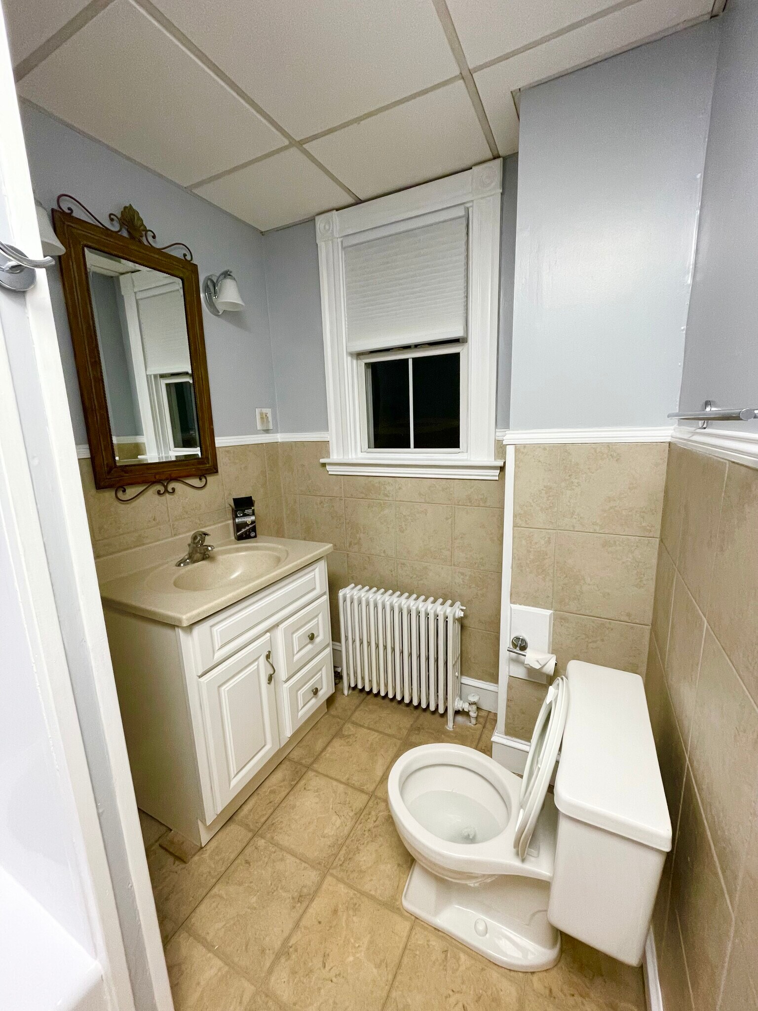 Building Photo - 11 Sherman St