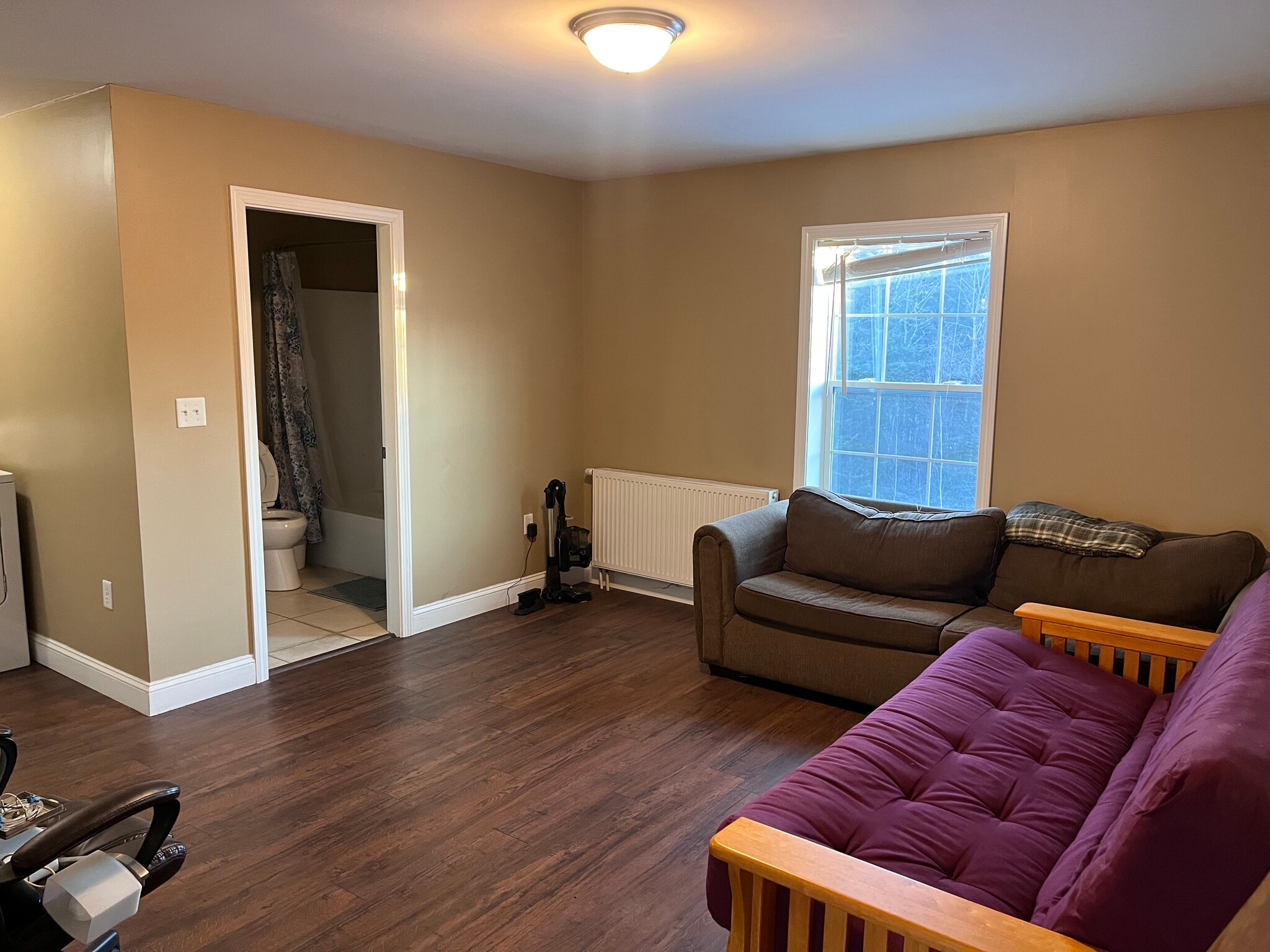 Building Photo - 9 Batmanuel Ln