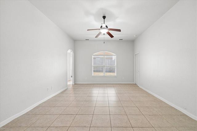 Building Photo - 411 Winchester Dr