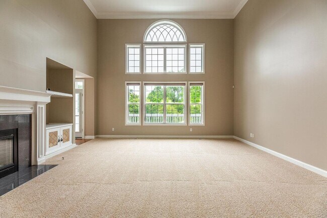 Building Photo - 4930 Brooksview Cir