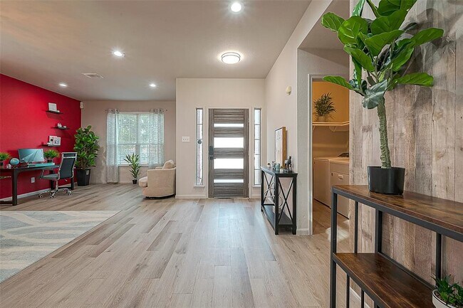 Building Photo - 3042 Crestbrook Bend Ln