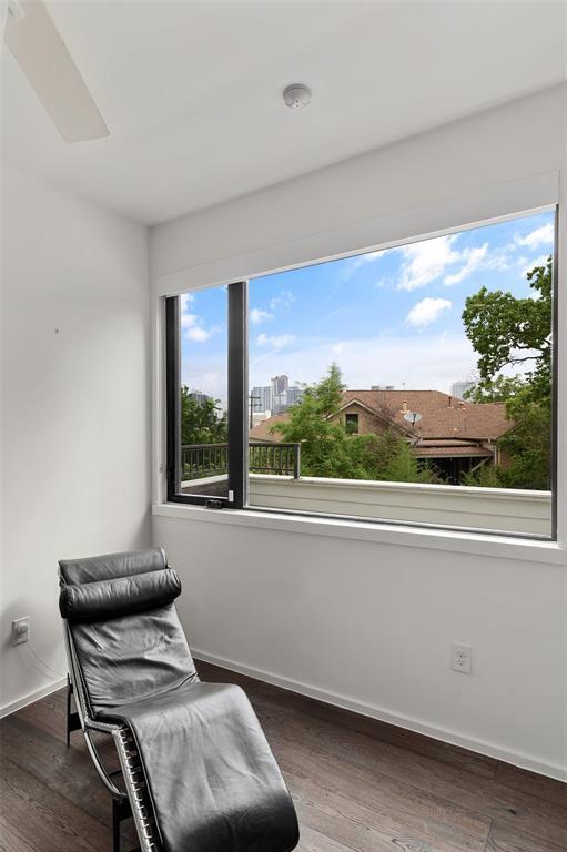 Building Photo - 1208 Hillside Ave