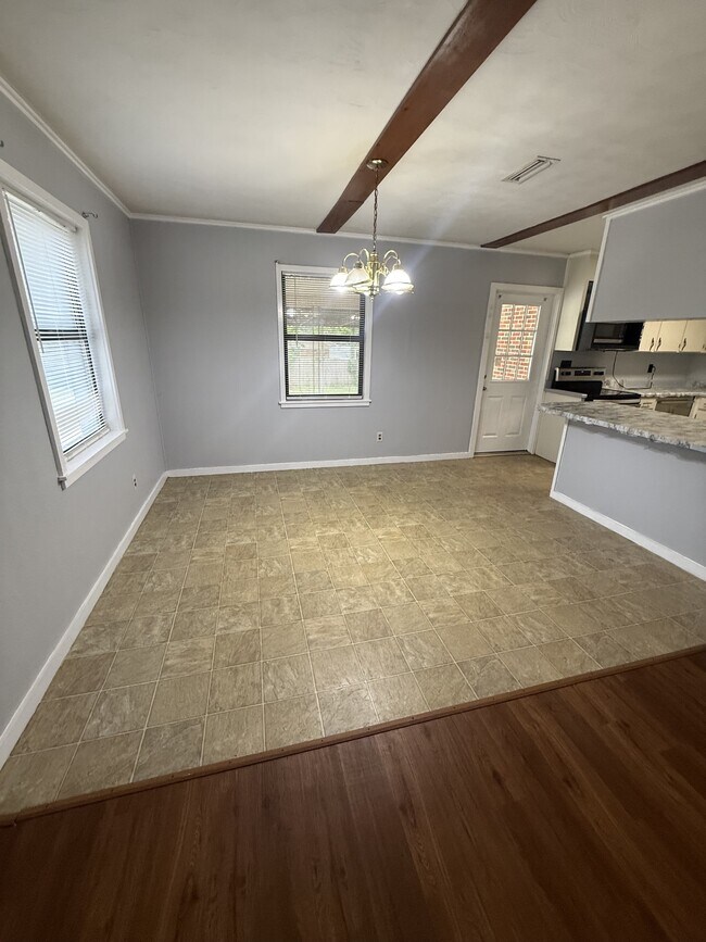 Building Photo - 41 Rabon Rd