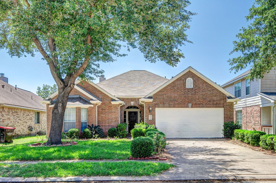 front of house - 8510 Chickamauga Ln