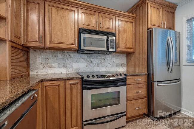 Building Photo - 646 Portside Dr