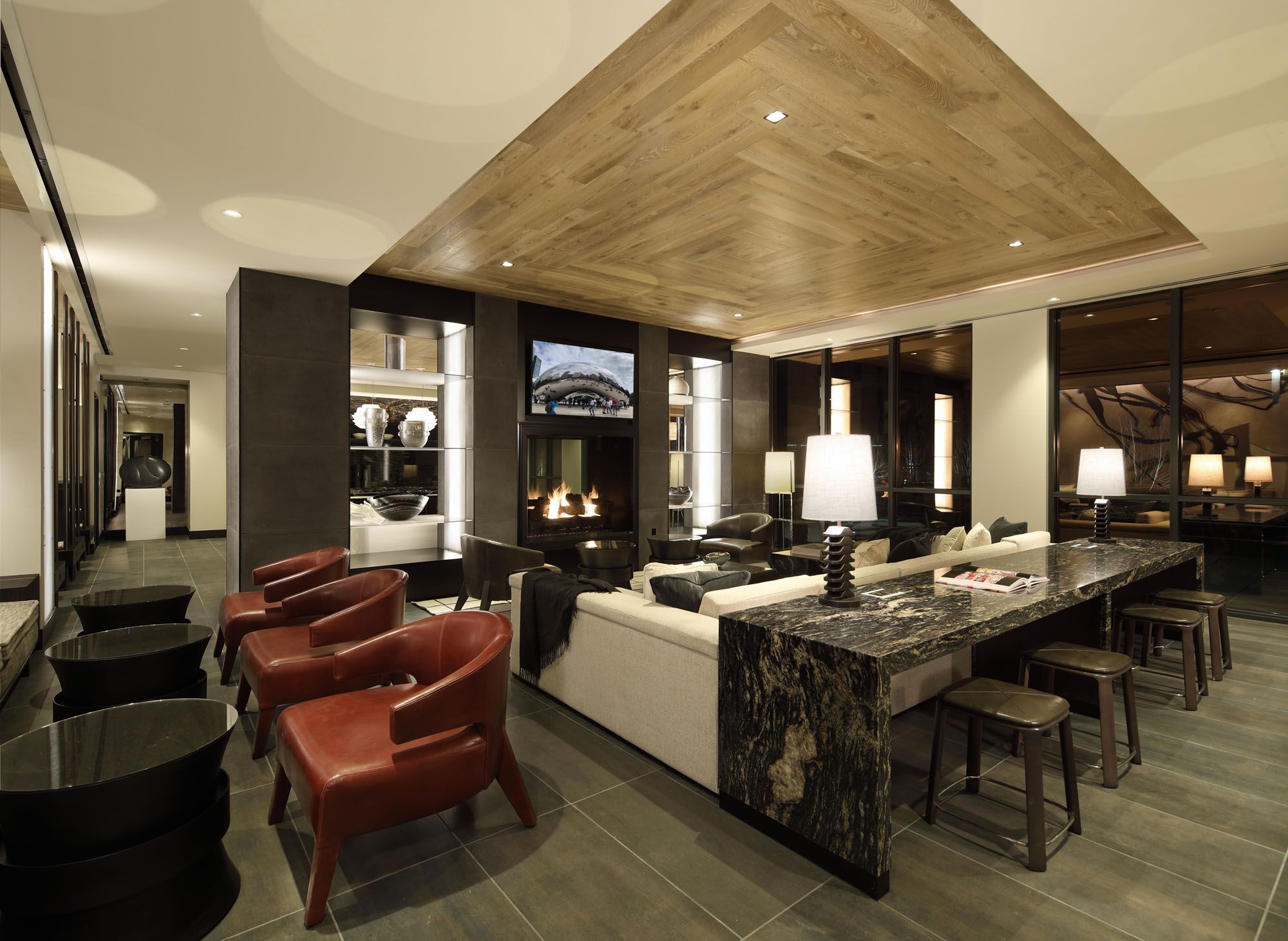 Building Photo - 30 N Sangamon St