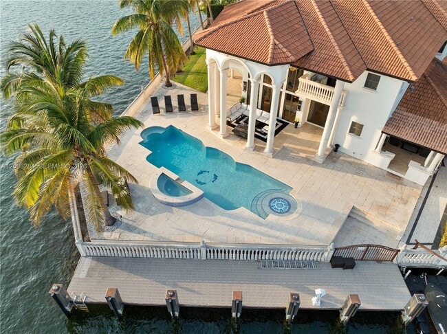 Building Photo - 3300 NE 171 St