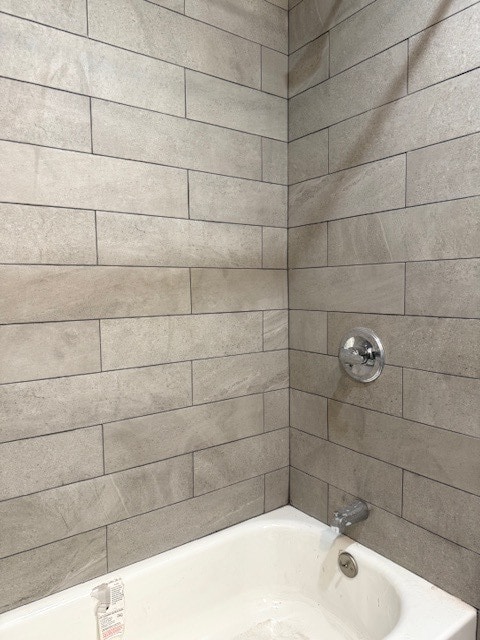 Building Photo - 2442 N Lawndale Ave