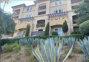 Building Photo - 6221 Monterey Rd