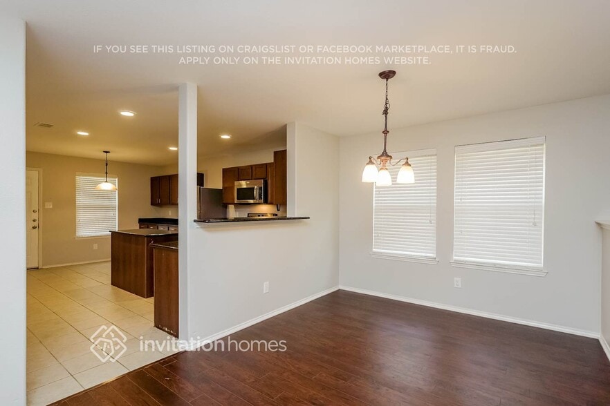 Building Photo - 10329 Pyrite Dr